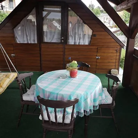 Karos Apartmanhaz Apartament Zalakaros