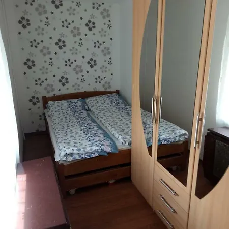 Karos Apartmanhaz Apartament *
