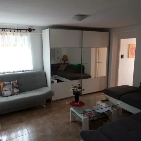 شقة Karos Apartmanhaz زلاكاروس