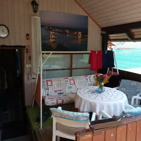 Karos Apartmanhaz Daire Zalakaros